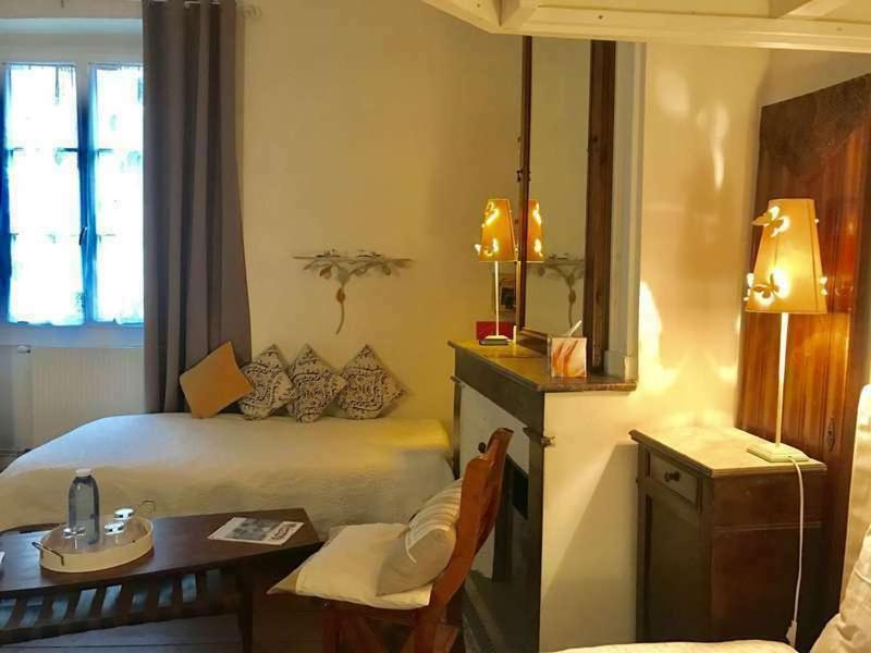 B&B Le Miroir Aux Fees 波尔多 外观 照片